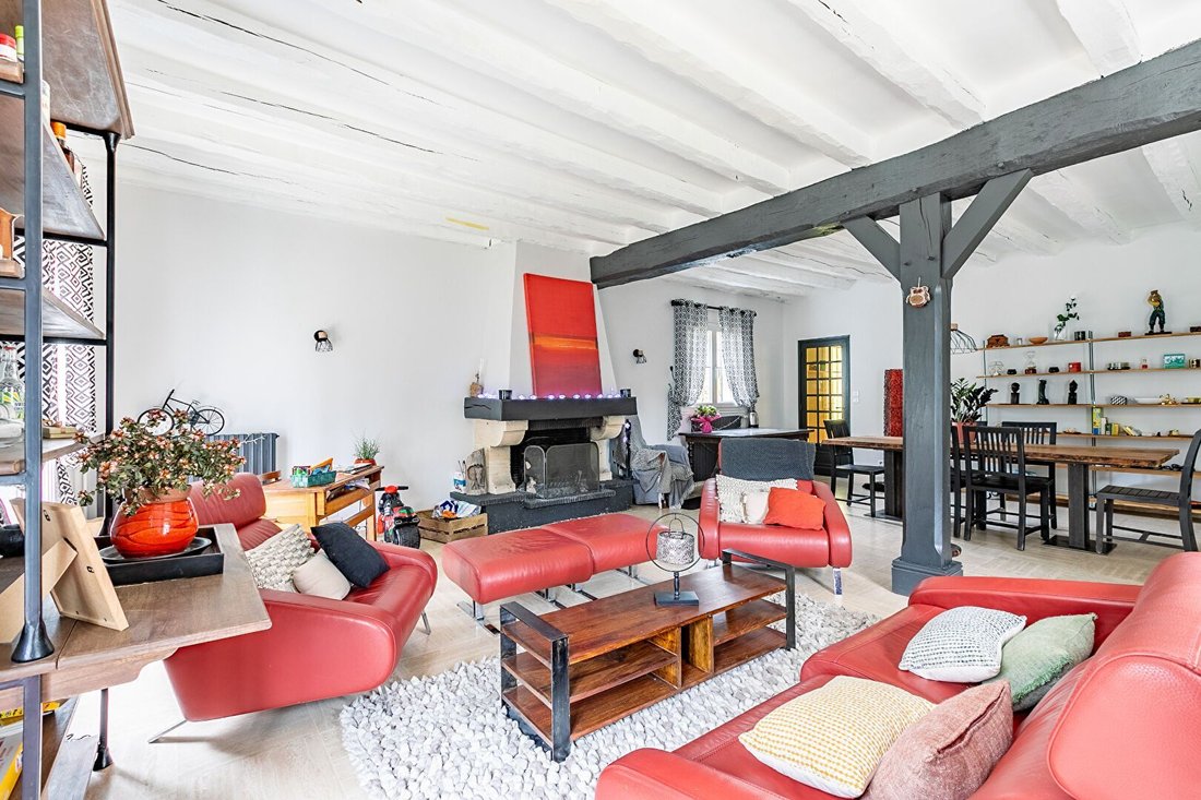 House in Aumont-en-Halatte, Hauts-de-France, France 4 - 16479748