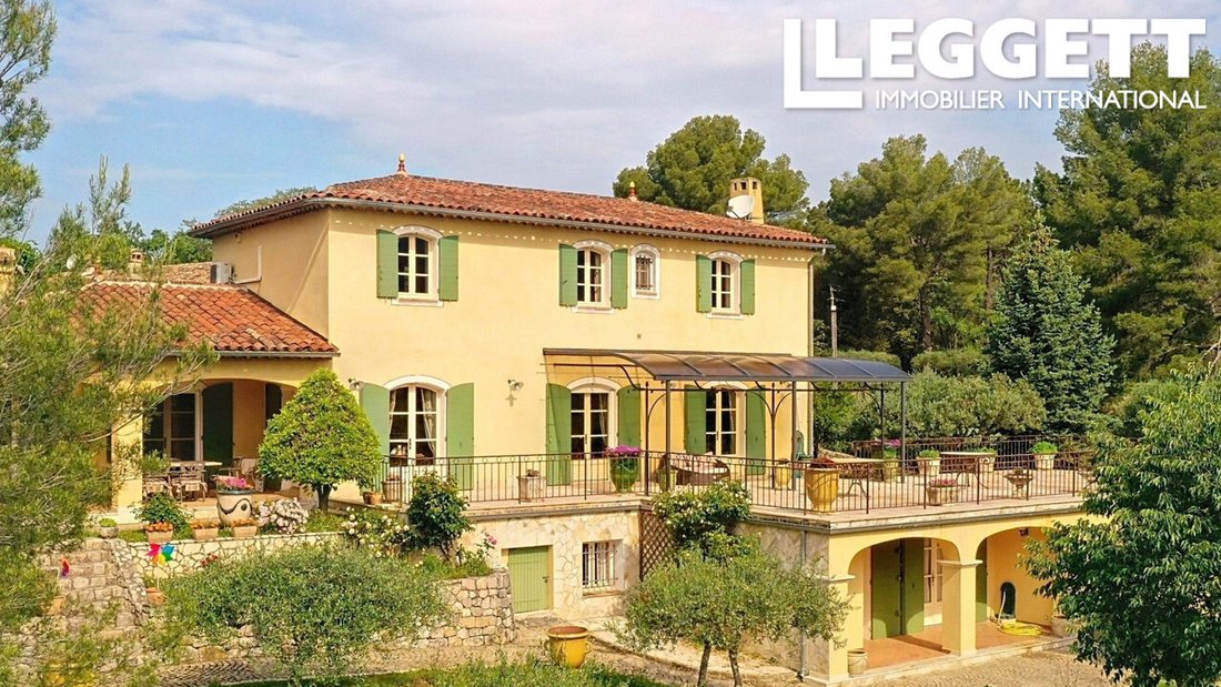 Villa in Villecroze, Provence-Alpes-Côte d'Azur, France 1 - 17951783