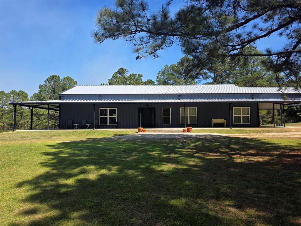 Farm Ranch in Holly Lake Ranch, Texas, United States 2 - 17952413
