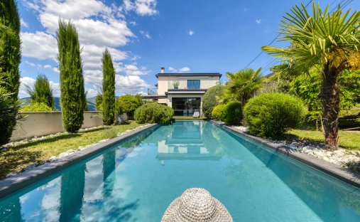 Villa in Italie-Jacotot, Aix-les-Bains, France 1