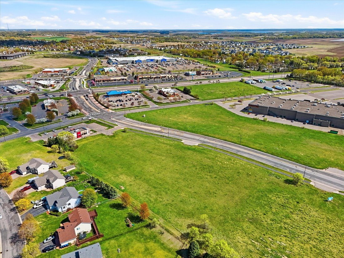Land in Monticello, Minnesota, United States 2 - 17954699