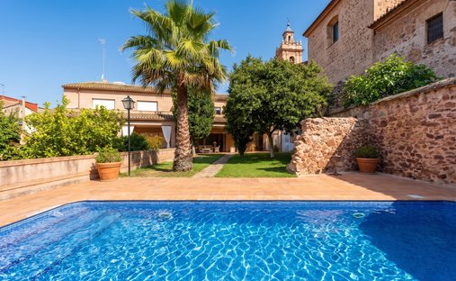 House in Faura, Valencian Community, Spain 1