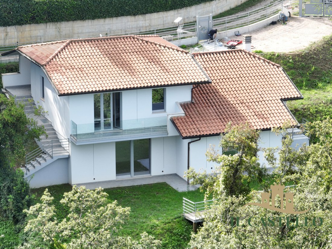 Villa in Magione, Umbrien, Italien 4 - 16614974
