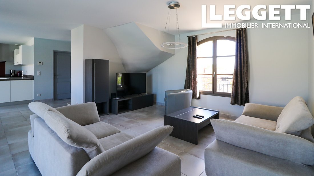 Villa in Uzès, Occitania, France 5 - 17867105