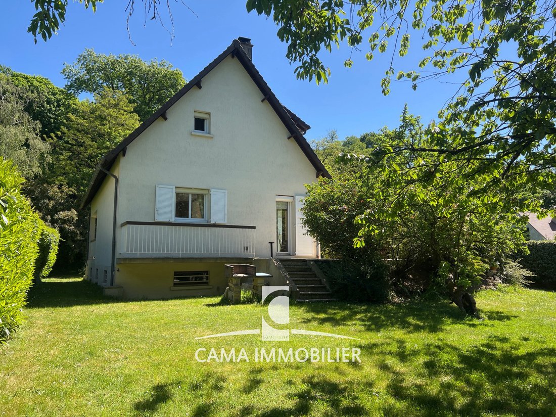 House in Bas Buc, Buc, France 2 - 17948063