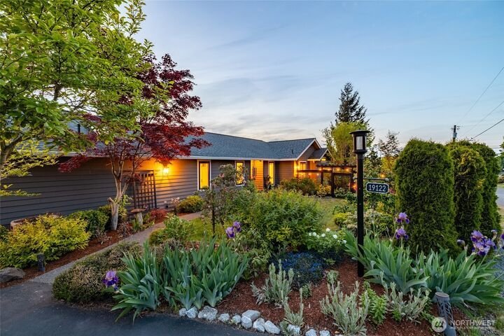 House in Stanwood, Washington, United States 3 - 17955664
