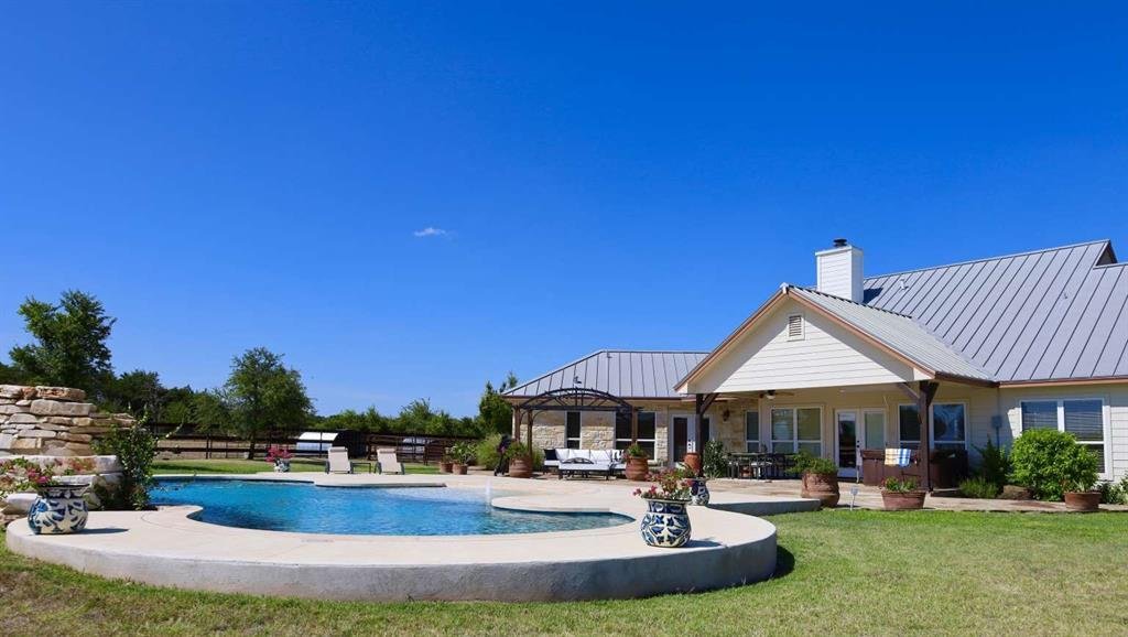 Farm Ranch in Florence, Texas, United States 1 - 17952518