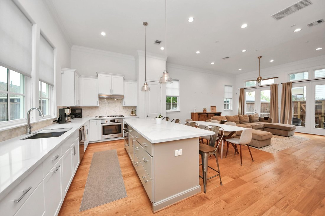 House in Houston, Texas, United States 1 - 17953055