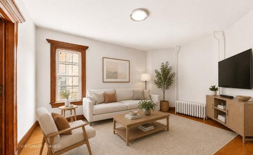 House in New York, New York, United States 1