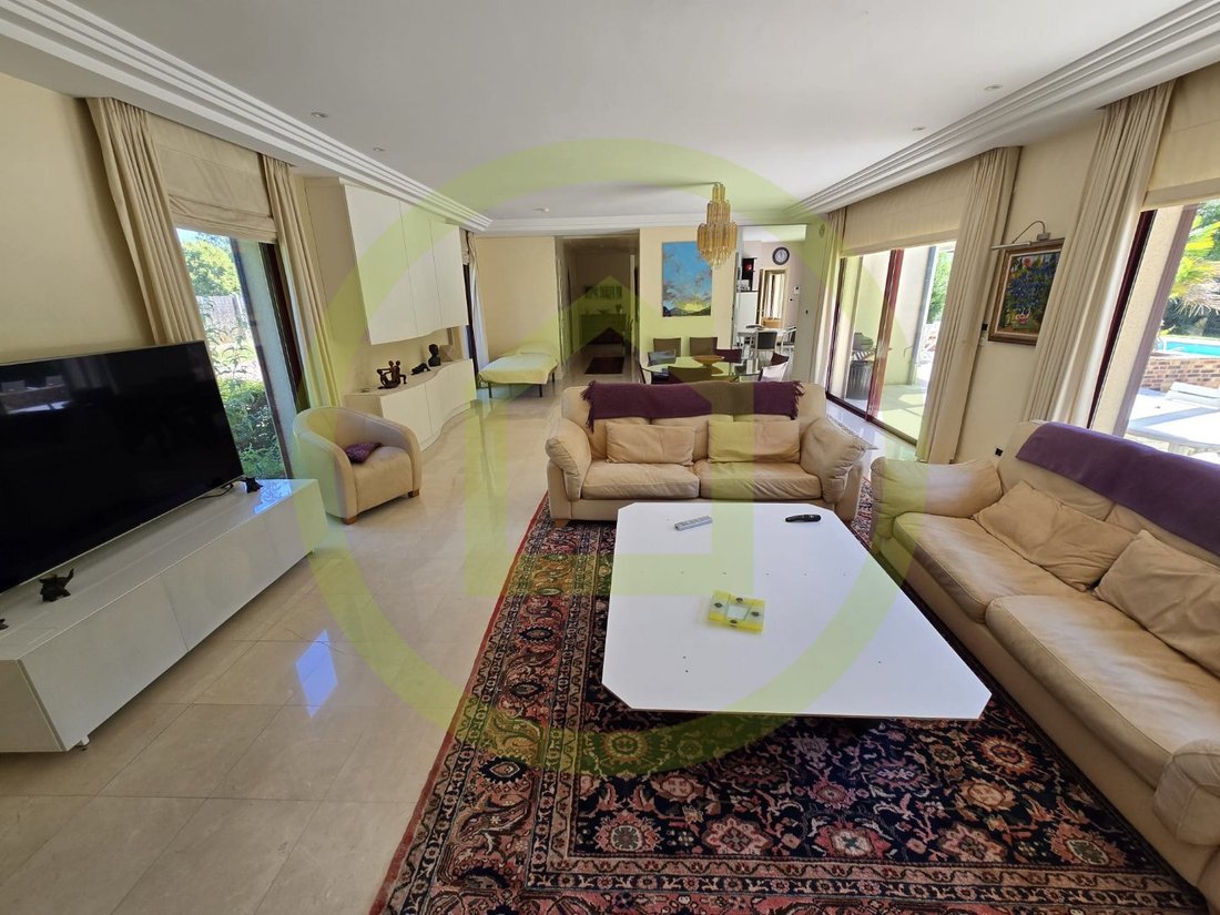 House in Saint-Denis-en-Val, Centre-Val de Loire, France 4 - 17954035