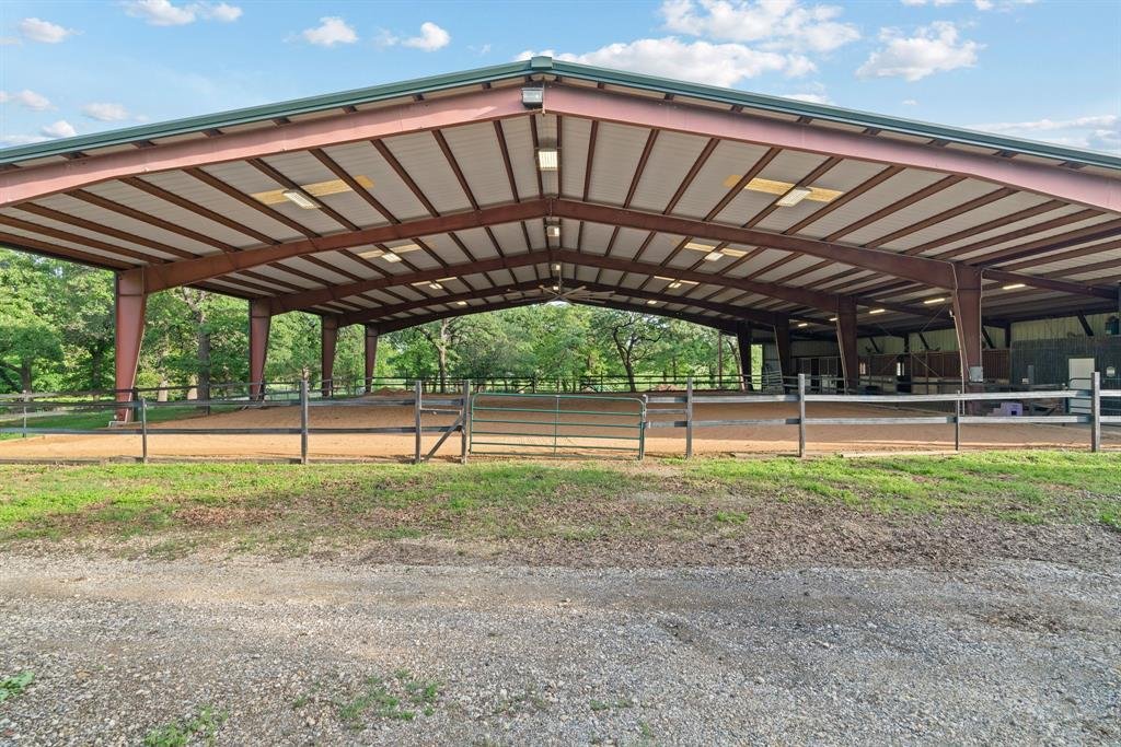 Farm Ranch in Alvarado, Texas, United States 4 - 17952805