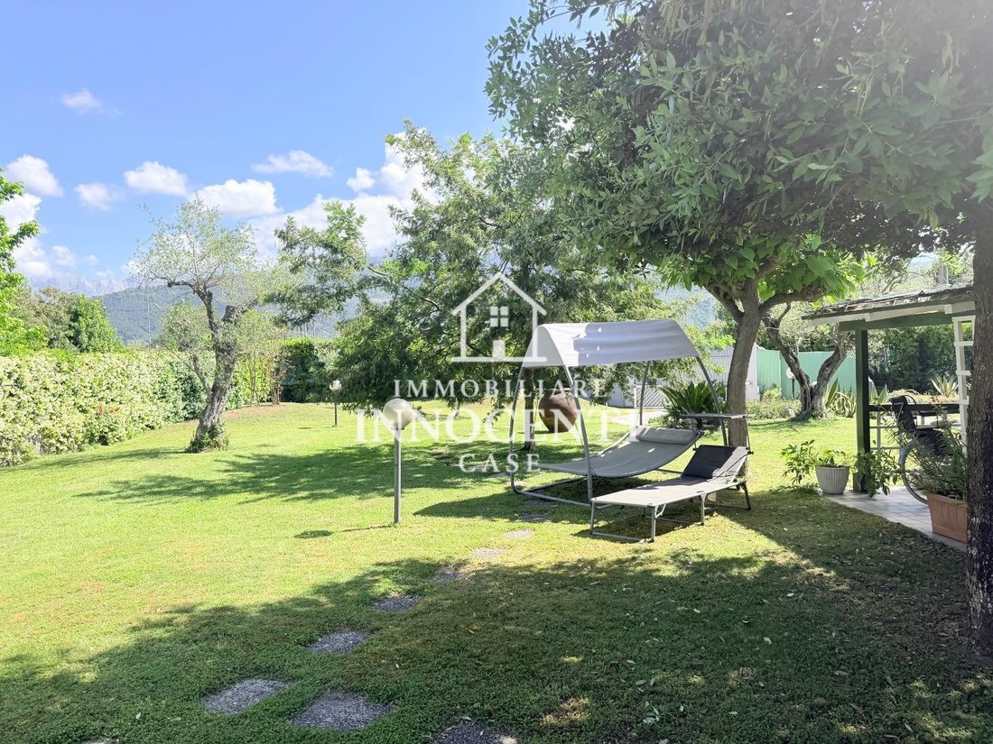 Country House in Poveromo, Massa, Italy 2 - 17952835