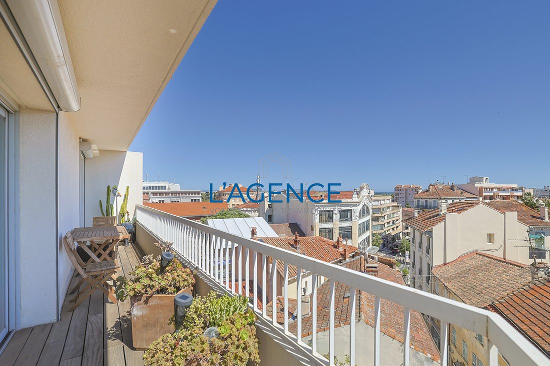 Apartment in Hyeres, Provence-Alpes-Côte d'Azur, France 1 - 17948083
