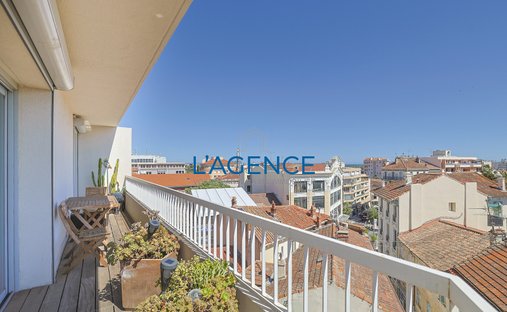 Apartment in Hyeres, Provence-Alpes-Côte d'Azur, France 1