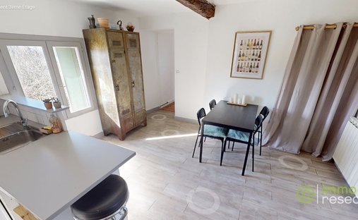 Chateau With Outbuilding And Private Beach In Provence