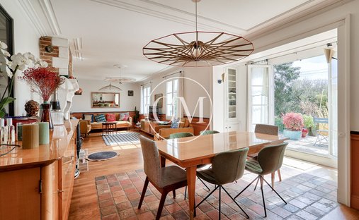 Villa in Les Essarts-le-Roi, Ile-de-France, France 1