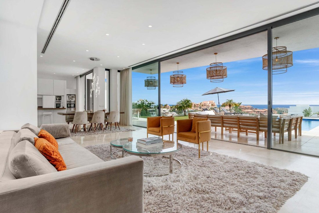 Villa in Benahavis, Andalusia, Spain 4 - 17947390