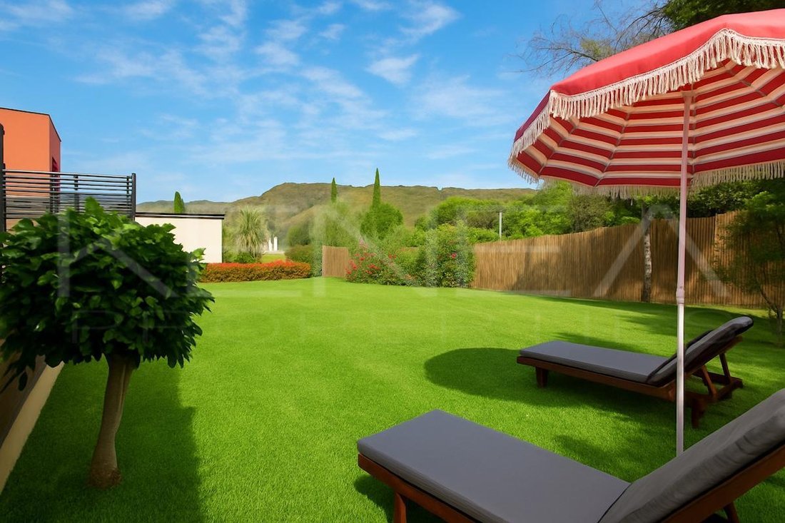 Chalet in Benahavis, Andalusia, Spain 3 - 17947337
