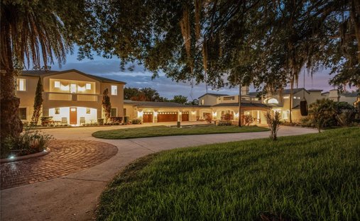 House in Eatonville, Florida, United States 1