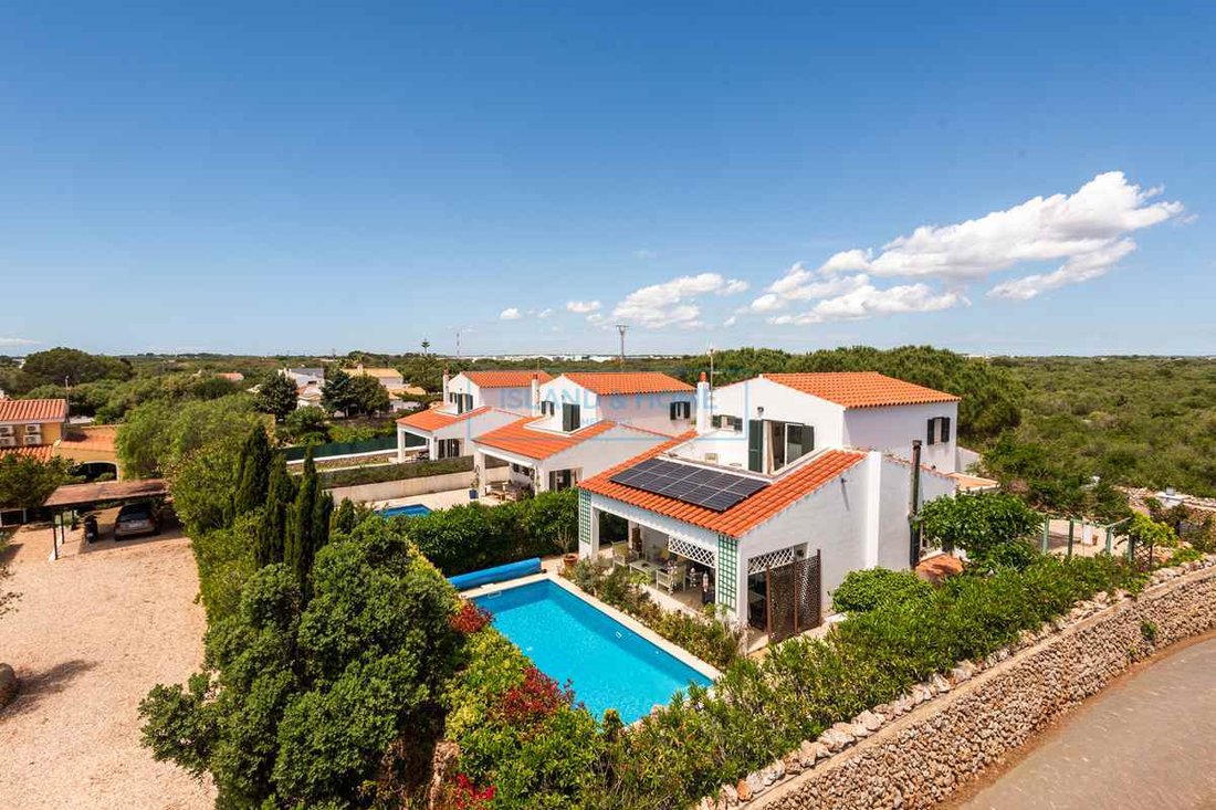 Villa in es Castell, Balearic Islands, Spain 4 - 17947211