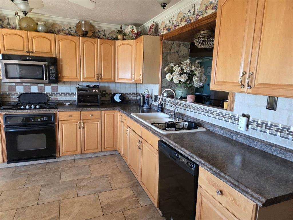 Farm Ranch in Lone Oak, Texas, United States 4 - 17952311