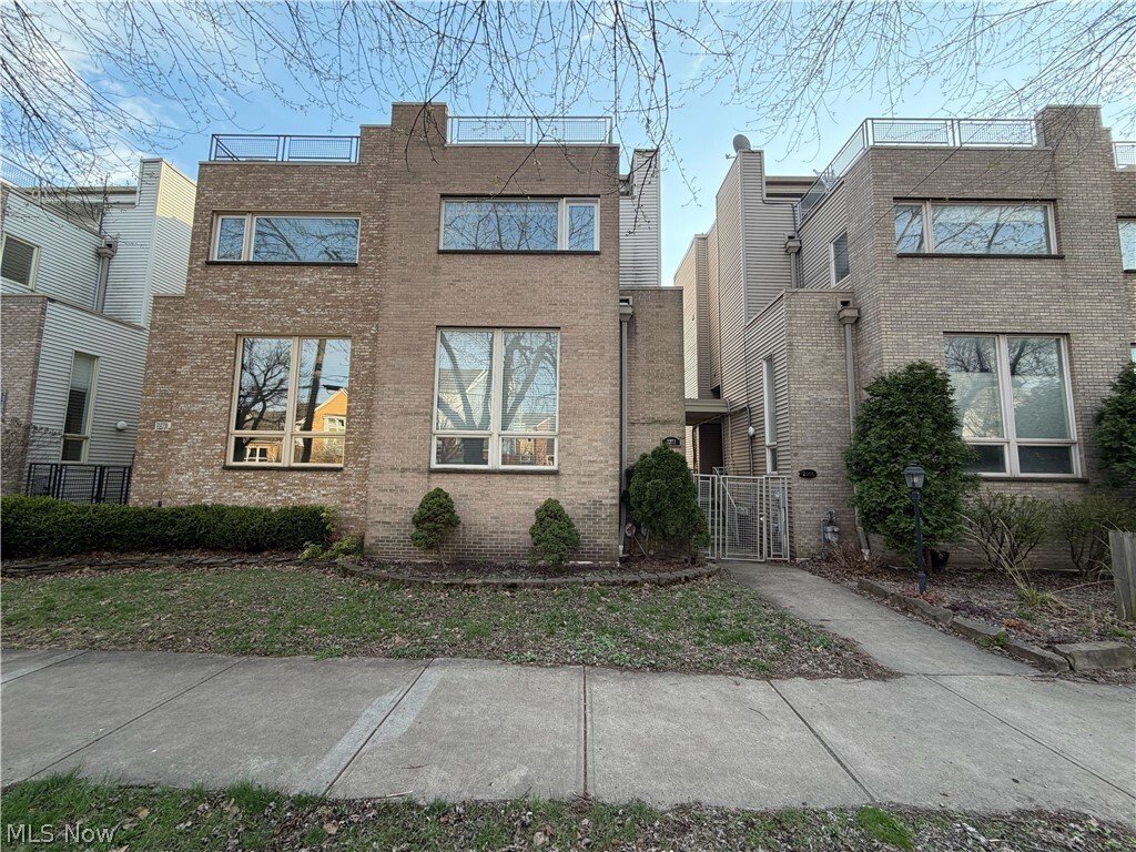 Townhouse in Cleveland, Ohio, United States 1 - 17175383