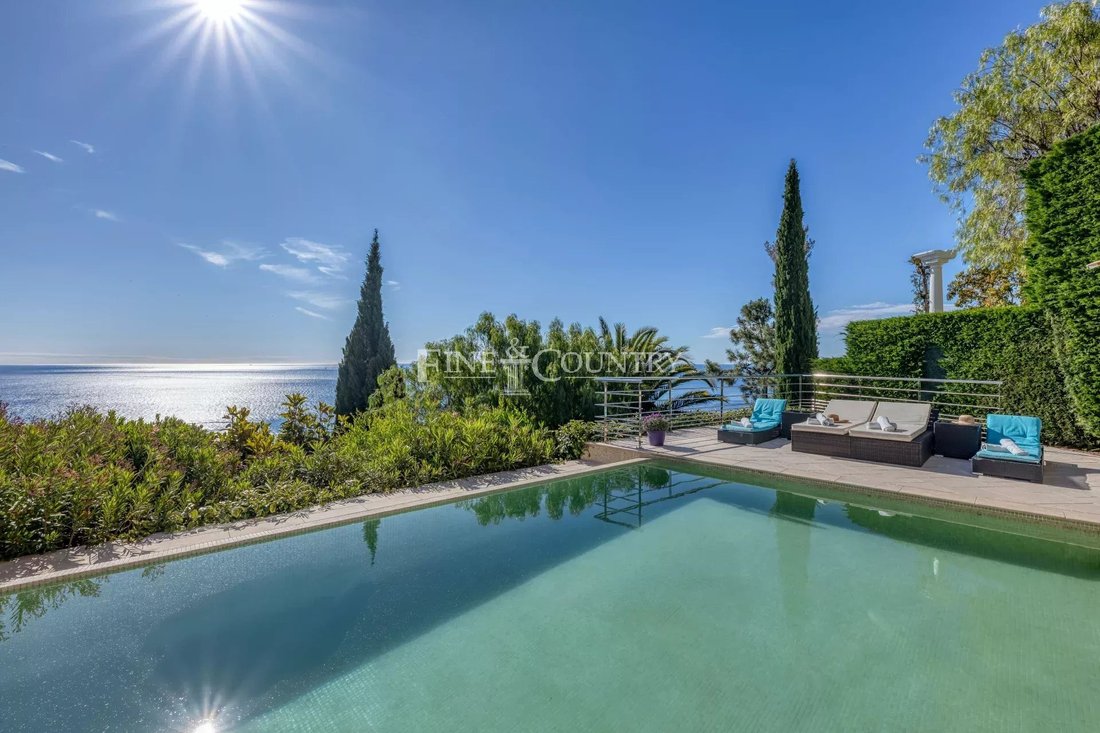 Villa in Le Dramont-Agay-Anthéor-Le Trayas, Saint-Raphaël, France 2 - 17887466