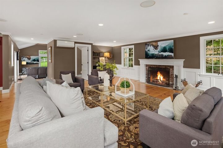 House in Bellevue, Washington, United States 5 - 17955669