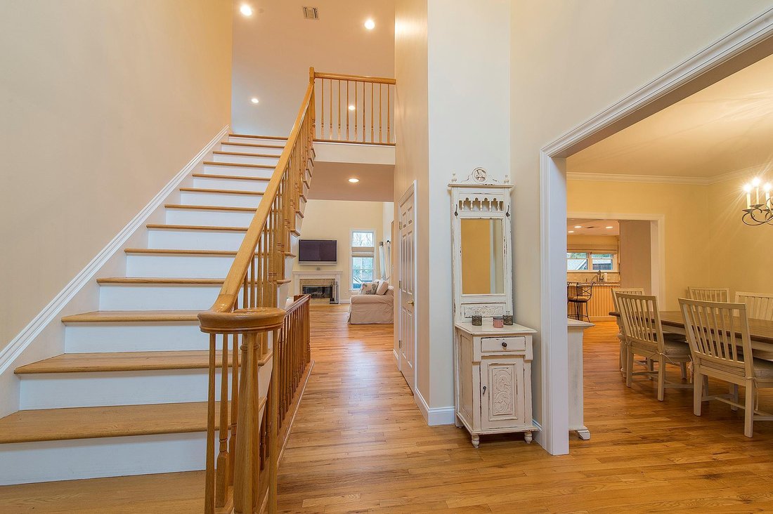 Southampton, New York, United States 4 - 17948444