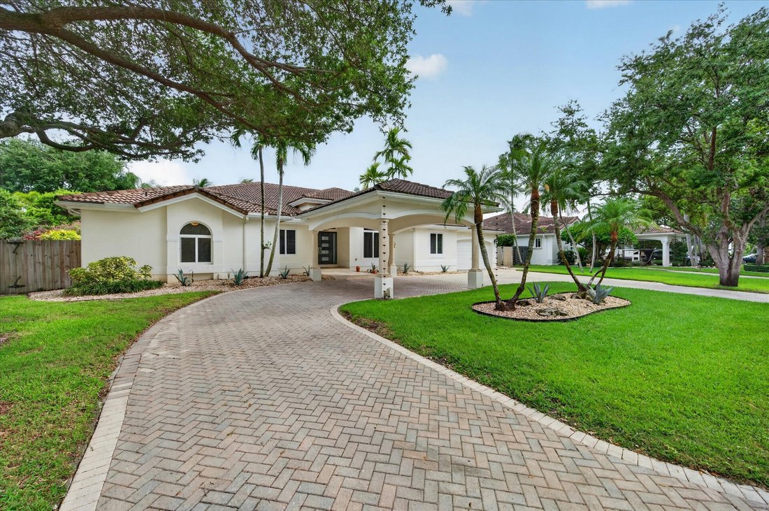 House in Miami, Florida, United States 4 - 17947412