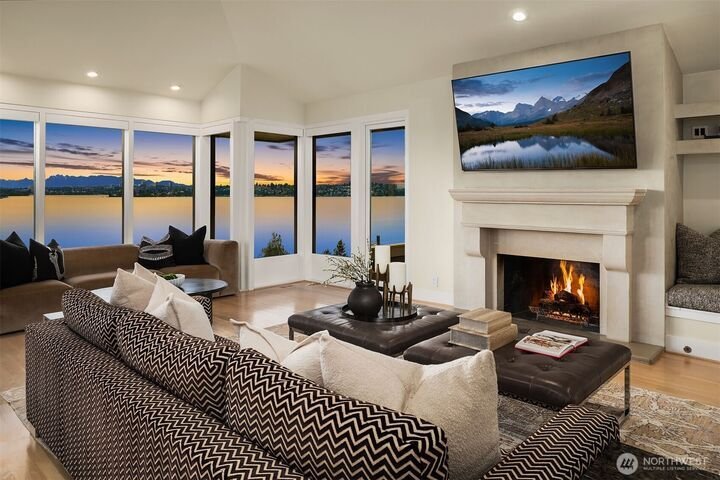 House in Medina, Washington, United States 4 - 17955703