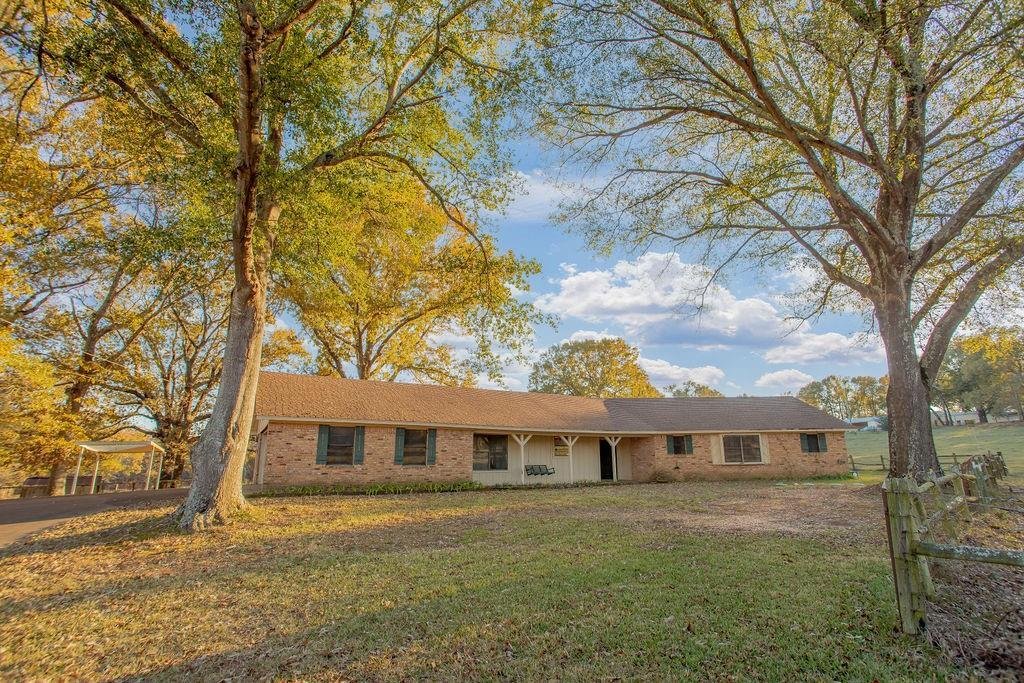 Farm Ranch in Tyler, Texas, United States 1 - 17952378