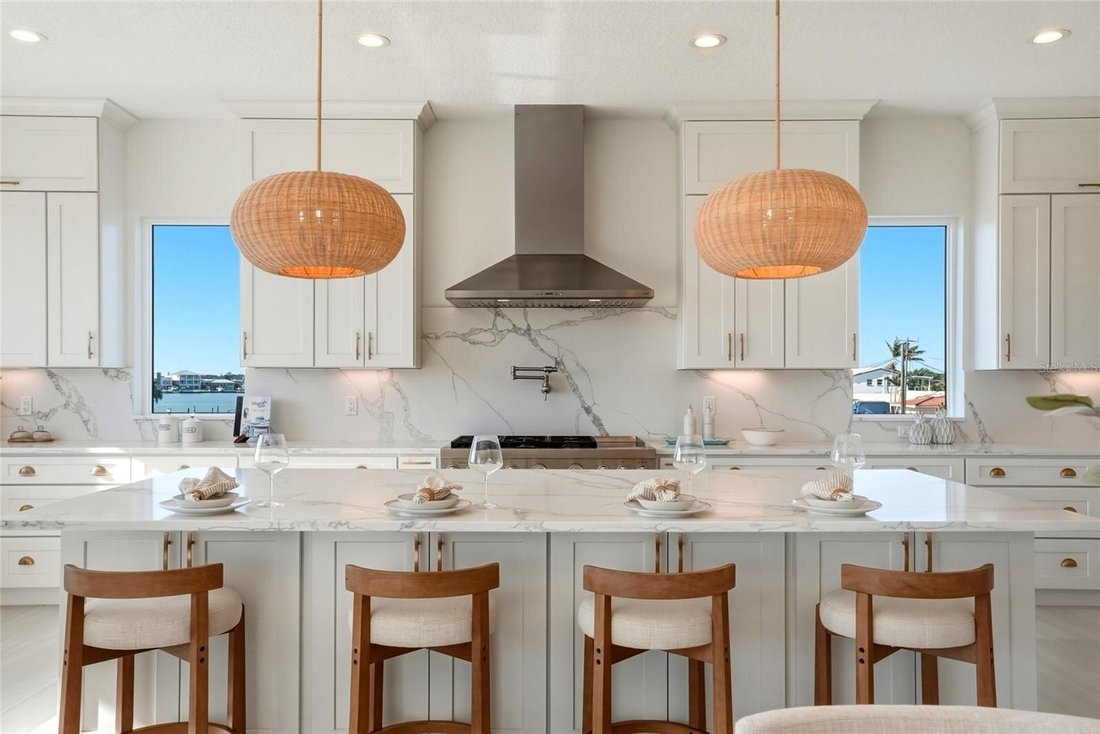House in Madeira Beach, Florida, United States 3 - 17955317