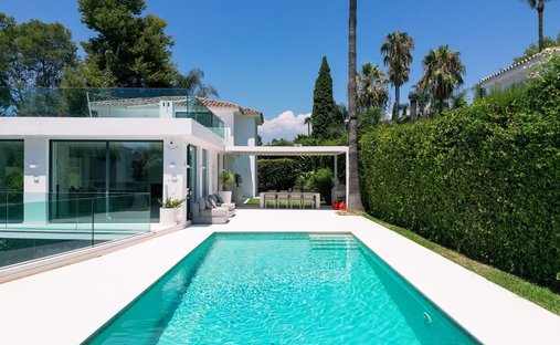Villa en Playa Puerto Banús, Marbella, España 1