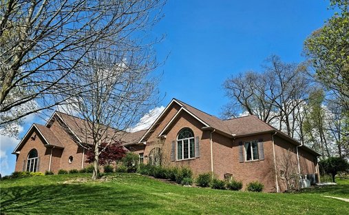 House in New Philadelphia, Ohio, United States 1