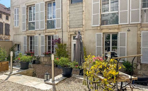 Villa a Nord Est, Châtillon-sur-Seine, Francia 1