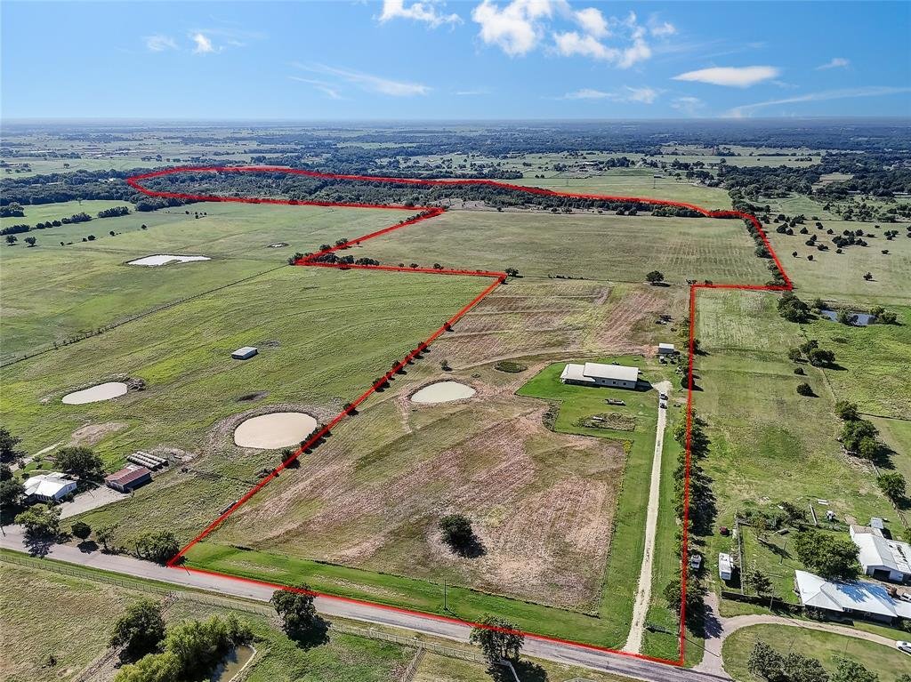 Farm Ranch in Whitesboro, Texas, United States 1 - 17952459
