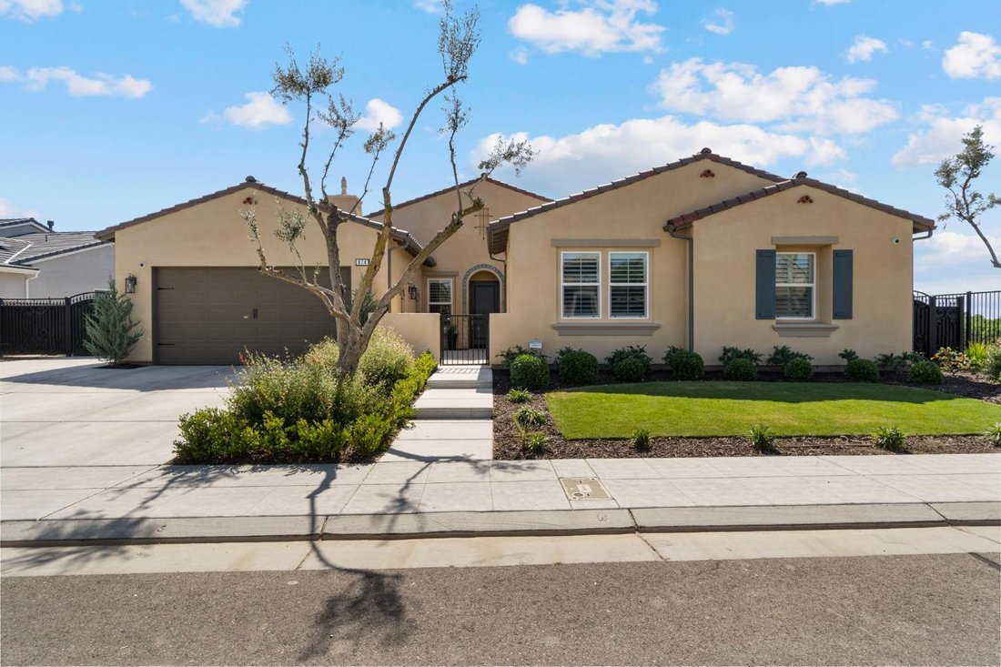 House in Madera, California, United States 1 - 17955817