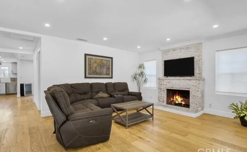 Condo in Los Angeles, California, United States 1