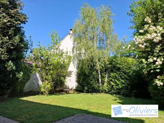 House in Toussus-le-Noble, Ile-de-France, France 1 - 16793532