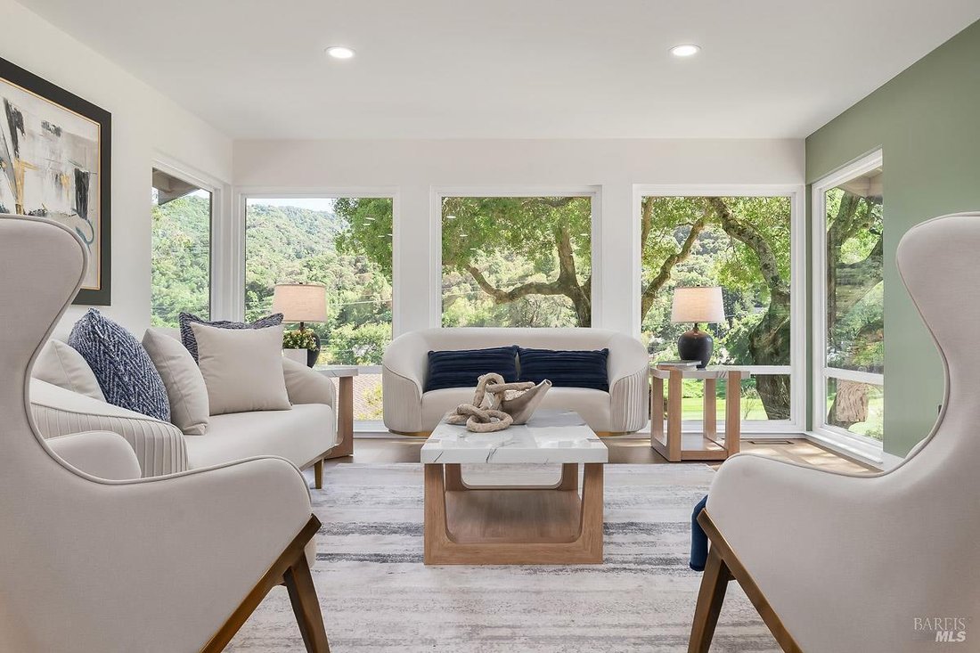 House in Novato, California, United States 2 - 17950708
