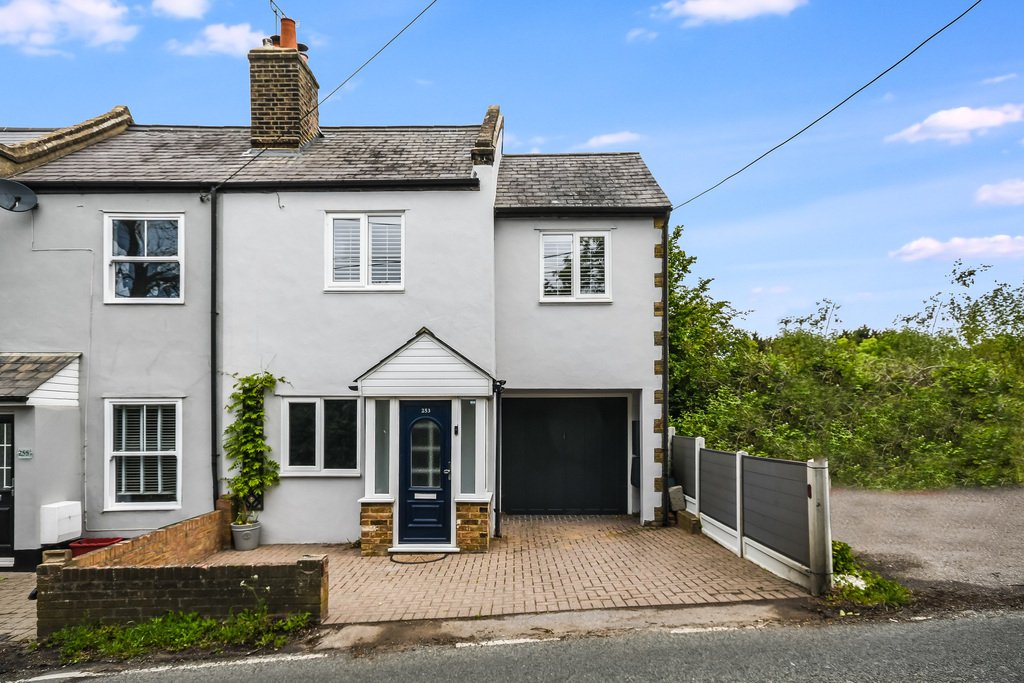 House in Brentwood, England 1 - 17953937