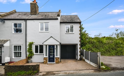 House in Brentwood, England 1