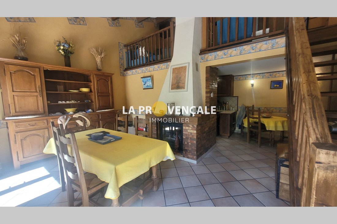Villa in Belcodene, Provence-Alpes-Côte d'Azur, France 4 - 17948485