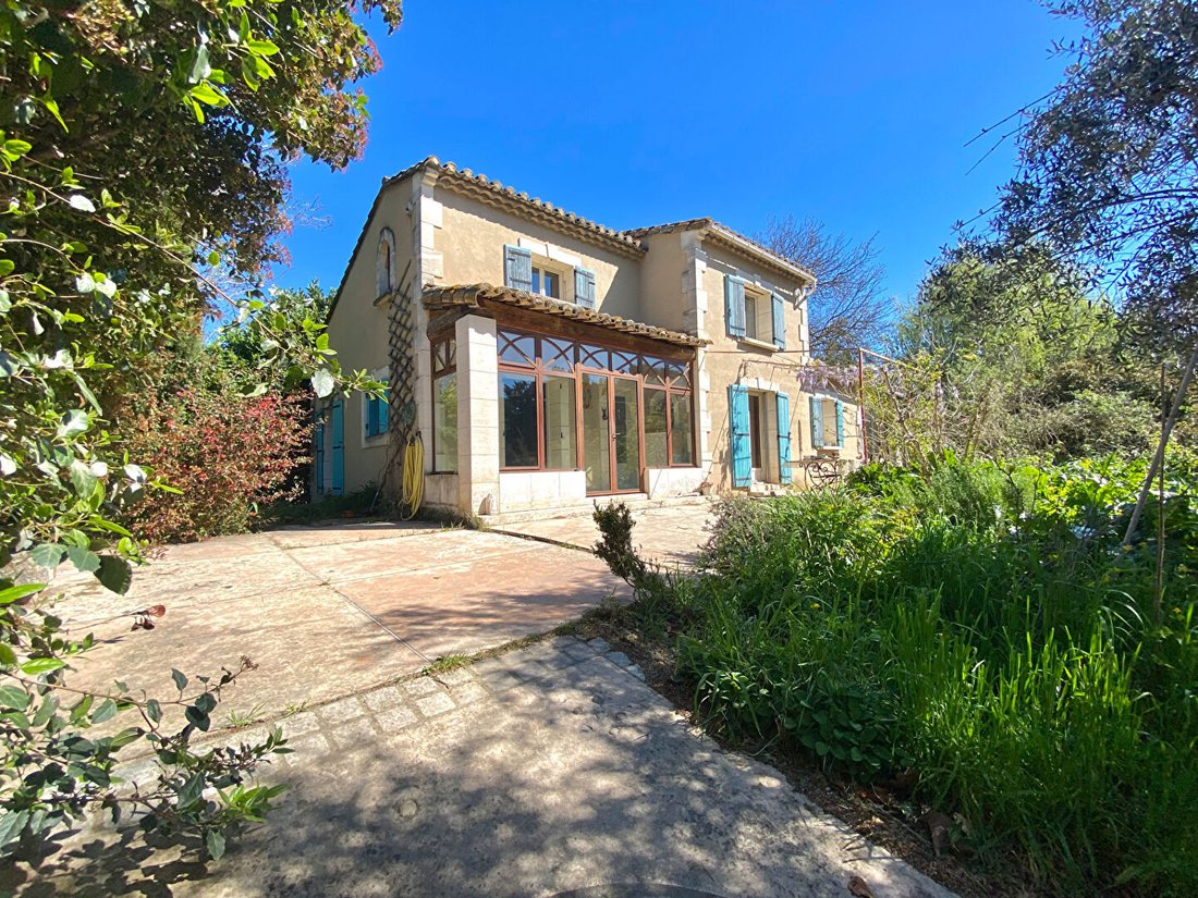 Villa in Saint-Rémy-de-Provence, Provence-Alpes-Côte d'Azur, France 1 - 17954576