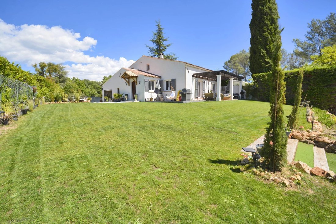 Villa in Les Indes les-Groulles, Mouans-Sartoux, France 5 - 17947428