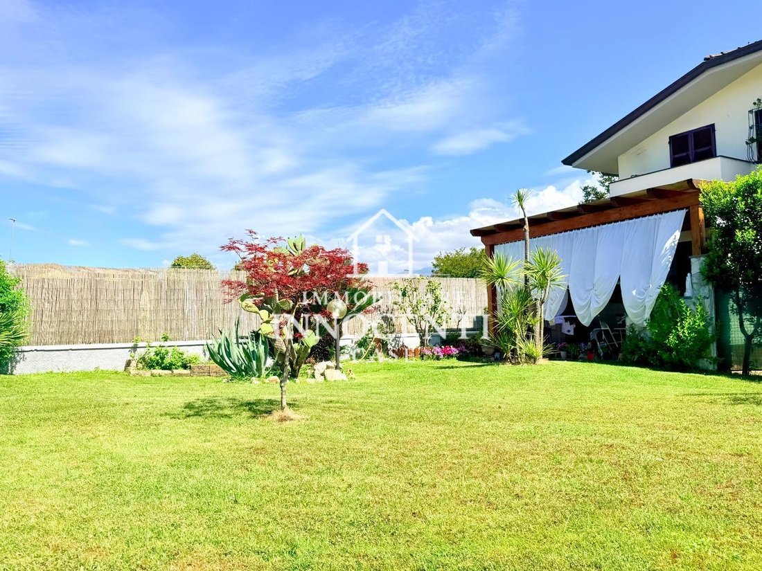 Country House in Poveromo, Massa, Italy 1 - 17952835