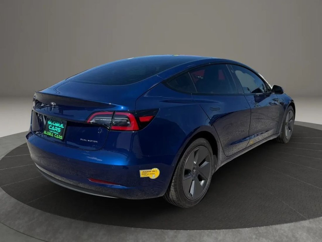 Sedan in Las Vegas, NV, United States 5 - 17860132