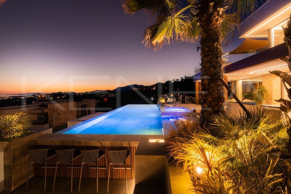 Villa in La Quinta, Benahavis, Andalusia 5 - 17947486