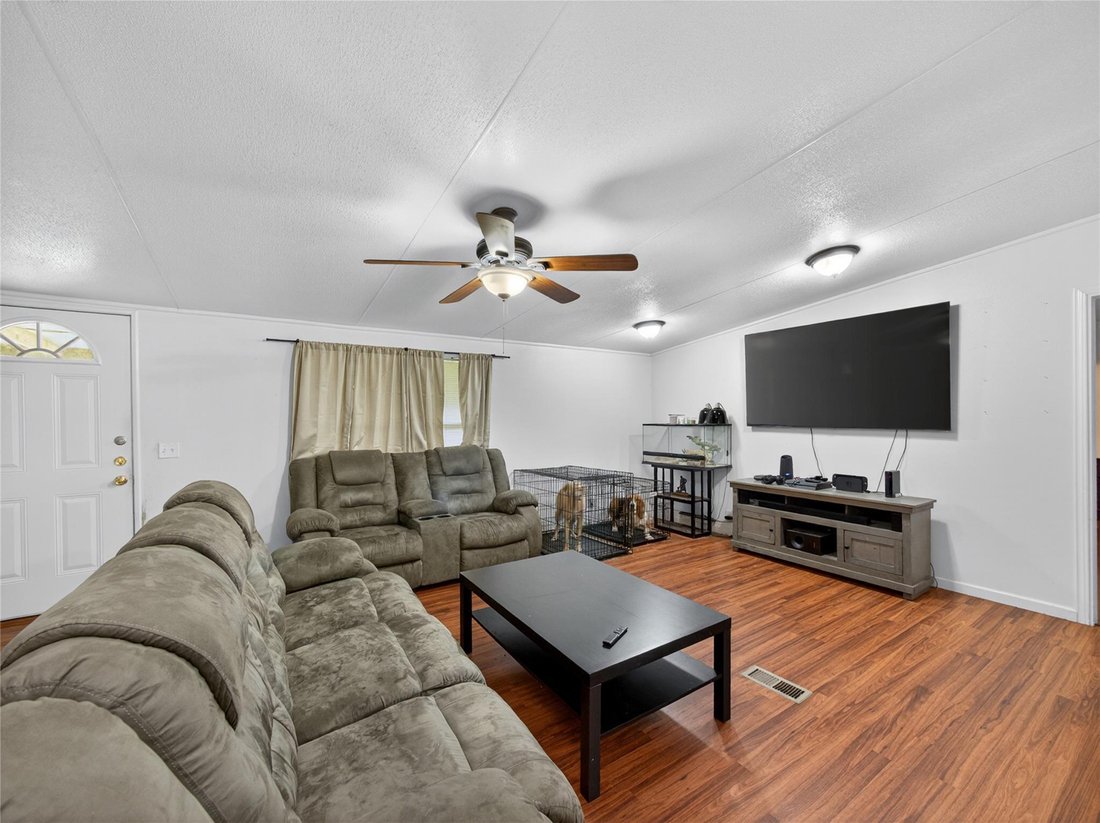 House in Bastrop, Texas, United States 4 - 17951752